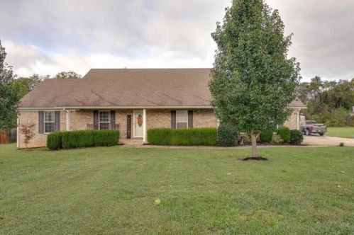2145 Horton Way, Lewisburg, TN 37091-6575