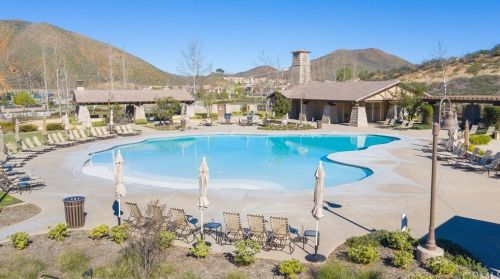 34200 Nandina Ct, Lake Elsinore CA  92532-2954 exterior