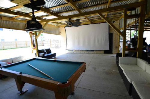 8 6 St, Nashua NH  exterior