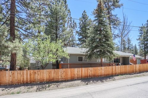 300 Country Club Blvd, Big Bear City, CA 92314-9832