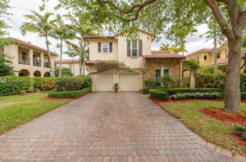 1062 Vintner Blvd, West Palm Beach, FL 33410-1536