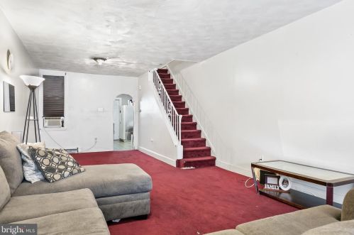 1040 Langham Ave, Camden NJ  08103-2735 exterior