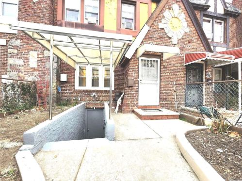202-07 109th Ave, Jamaica, NY 11412-1411