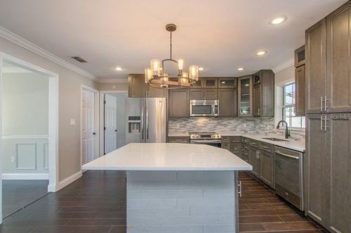 2414 Roslyn Ln, Lakeland, FL 33812-3225