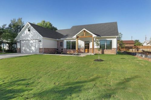 5610 Mesa Loop, Granbury, TX 76048-6554