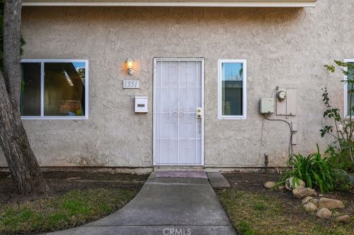 1351 Elderberry Ave, Ontario, CA 91762-1018