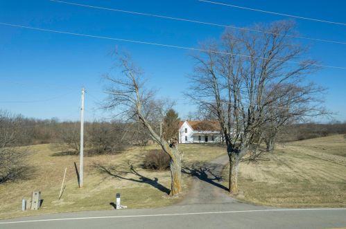 3255 White Rd, Washington Court House OH  43160-9223 exterior