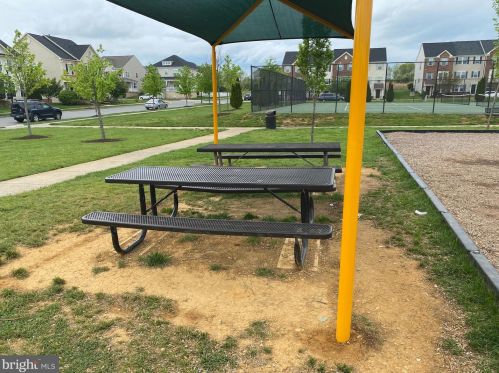 35 Chadwick Dr, Charles Town WV  25414-4464 exterior