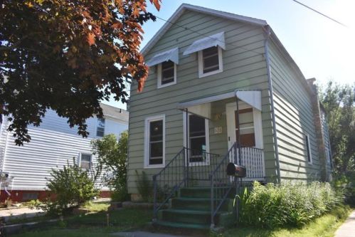 618 5 St, Manitowoc WI  54220-3935 exterior