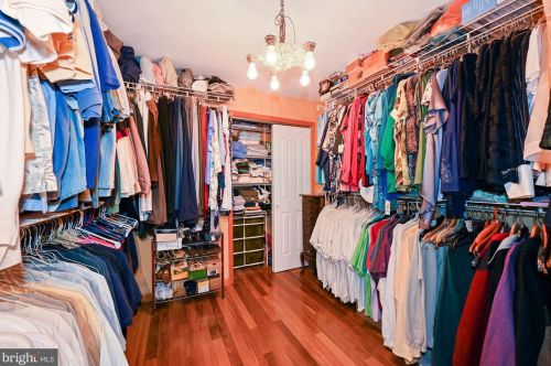 8315 Collins Ave, Camden NJ  08109-3568 exterior