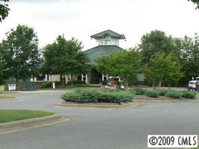 2522 Sierra Chase Dr, Monroe NC  28112-7623 exterior