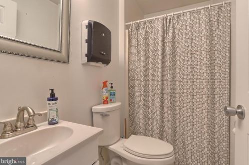 397 Kunkel Ave, Hummelstown PA  17036-9337 exterior