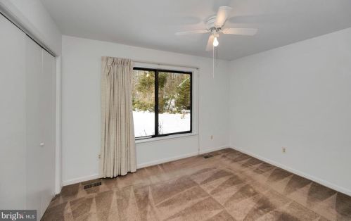 124 Saylers Crk Rd, Locust Grove VA 22508-5119 exterior