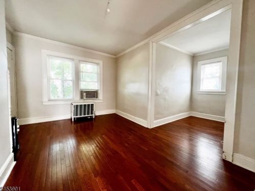 59 Centre St, Nutley NJ  07110-3726 exterior