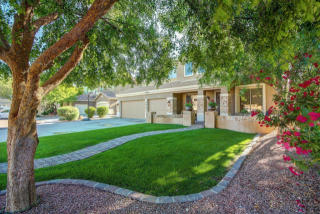 26253 74th Dr, Peoria, AZ 85383-7363