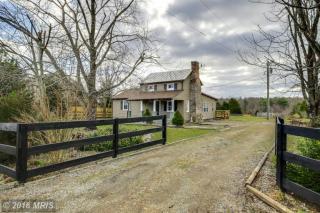 9632 Rapidan Dr, Fredericksburg, VA 22407-1526