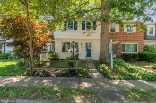 108 Covington Dr, Shrewsbury, PA 17361-1811