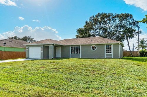 4542 Uleta St, Fort Pierce, FL 34953-6759