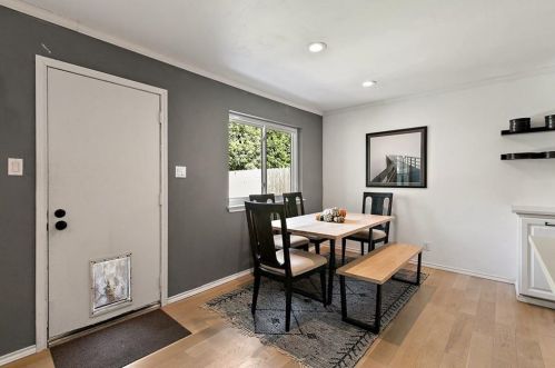 11202 Blossom Bell Dr, Austin TX  78758-4218 exterior