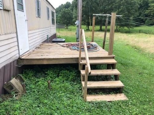 1710 Graves Rd, Chillicothe OH  45601-9083 exterior