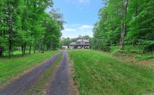607 Greenville Tpke, Middletown, NY 10940-7161