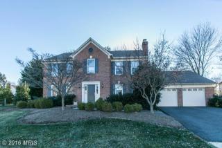 6454 Gristmill Square Ln, Centreville, VA 20120-3723
