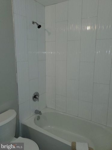 97 Holbrook Ln, Willingboro NJ  08046-1847 exterior