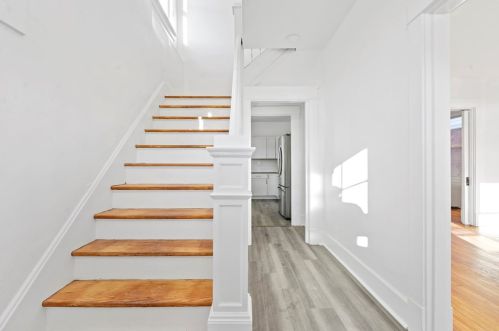 234 Berkley Ave, Pittsburgh PA  15221-4804 exterior