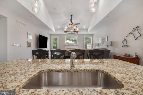 234 Hopewell Dr, Collegeville PA  19426-2852 exterior