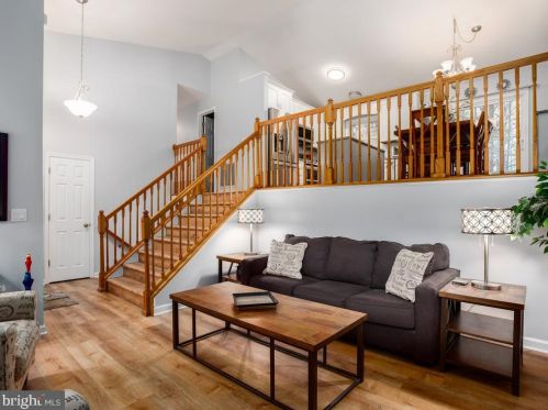 93 Land Or Dr, Ruther Glen, VA 22546-1011