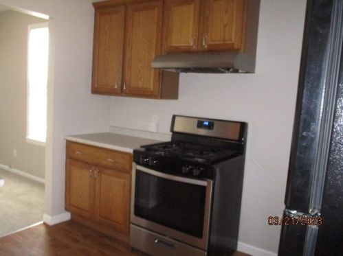 116 Clay St, Zelienople, PA 16063-1123