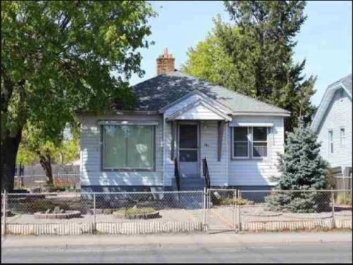 603 Wellesley Ave, Spokane WA  99207-3264 exterior