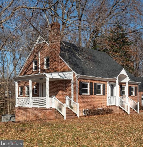 5828 James Madison Pkwy, Owens VA  22485-5352 exterior