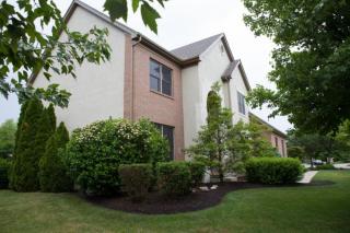 8009 Luckstone Dr, Dublin, OH 43017-8524