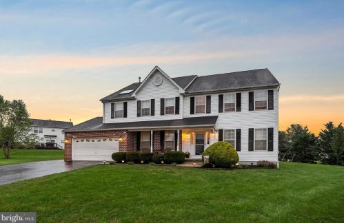 114 Danny Rd, Pottstown, PA 19464-7215