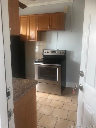 1769 Park Ave, Bridgeport, CT 06604-2225