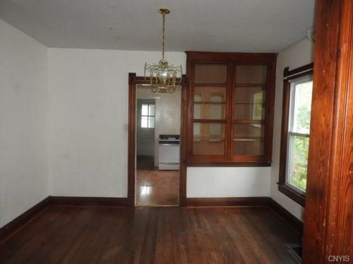 210 Erie St, Syracuse, NY 13204-1608