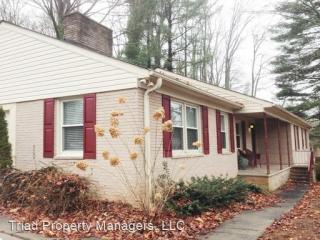 1101 Benjamin Pkwy, Greensboro NC  27408-6026 exterior