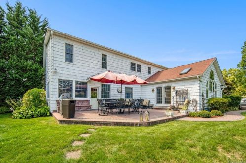 898 North St, White Plains NY  10605-4436 exterior