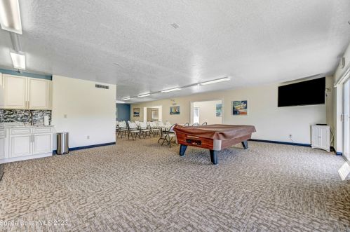 2135 Courtenay Pkwy, Merritt Island FL  32953-4261 exterior