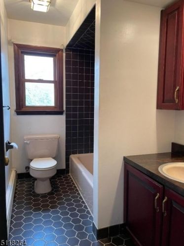 124 Coykendall Rd, Wantage NJ  07461-3054 exterior