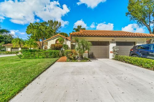 5909 Sunswept Ln, Boynton Beach, FL 33437-3459