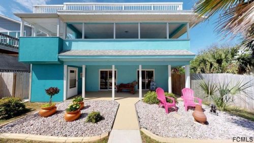 1105 Central Ave, Flagler Beach, FL 32136-3142
