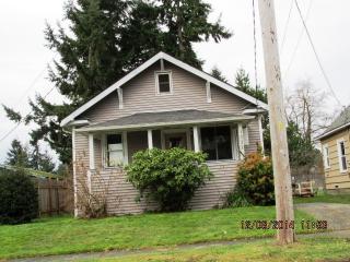 1222 Adams St, Tacoma, WA 98405-2020