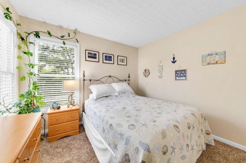 1337 Harold Stewart Pkwy, Pataskala OH  43062-7595 exterior