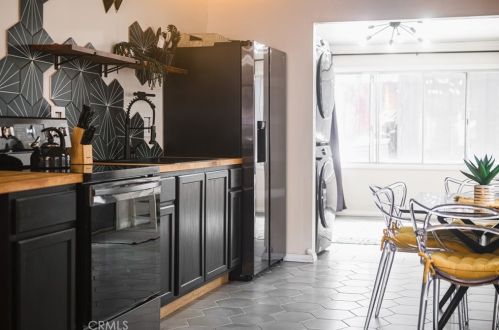 328 Sherwood Blvd, Big Bear City CA  92314 exterior