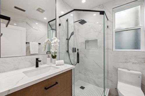33 Rice St, Daly City CA  94014-1035 exterior