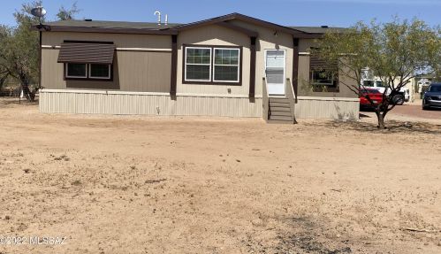 6800 Calvin Rd, Tucson, AZ 85743-8762