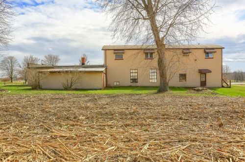 1215 Mount Jackson Rd, New Castle PA  16102-2919 exterior