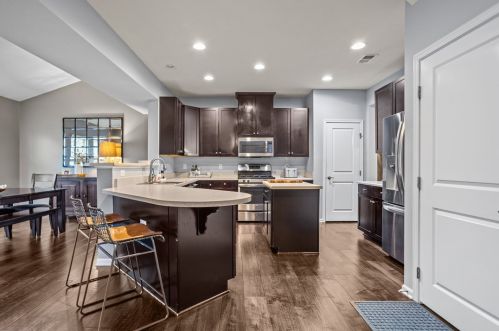414 Imperial Dr, Canonsburg, PA 15317-4876